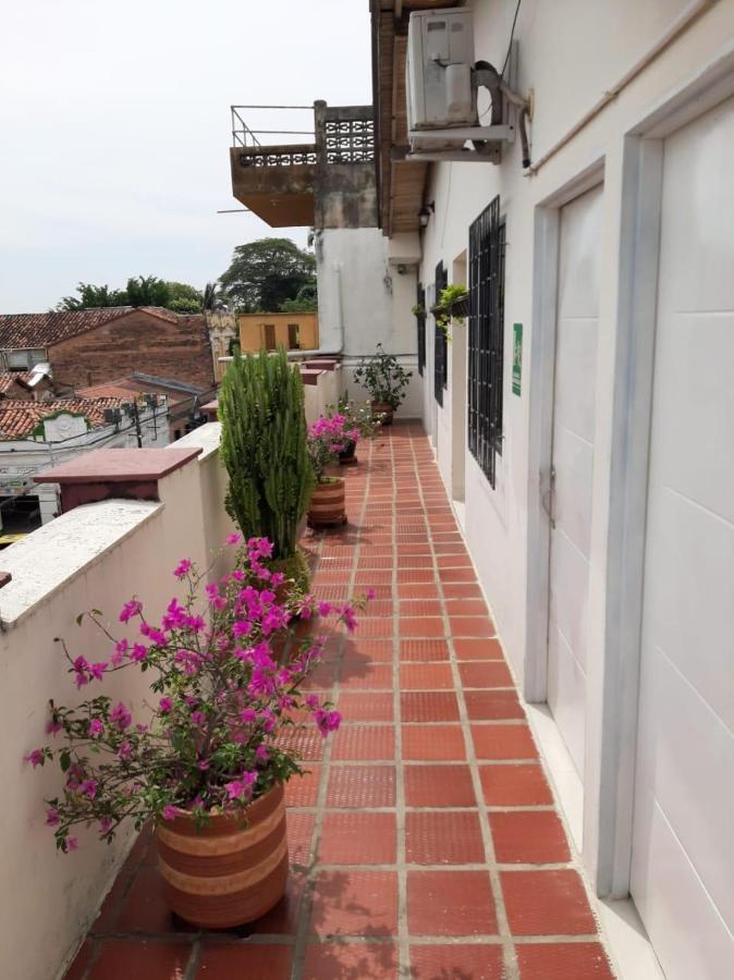 Hotel Anita Puerto Berrio Экстерьер фото
